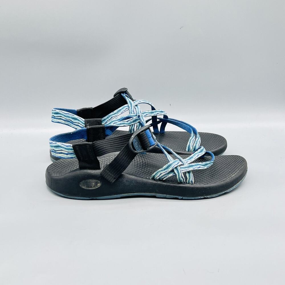 Chaco Sandals Womens 9 Blue Strappy Adjustable Outdoor Hiking Shoes